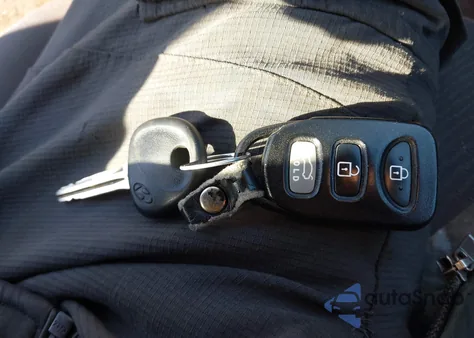 2015 Hyundai Elantra Se из США, поврежденный, VIN 5NPDH4AE6FH601310